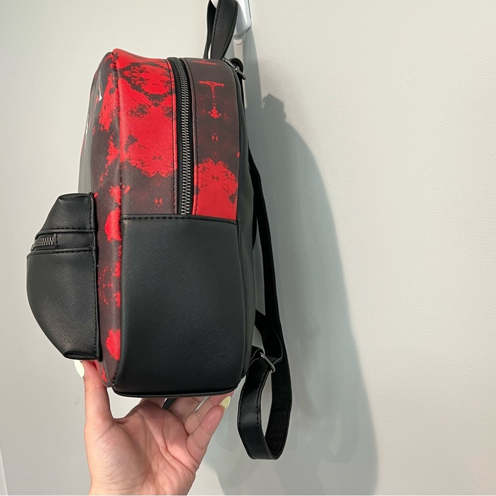 Ghostface Backpack Bioworld The Icon Of Halloween Red/Black Mini Backpack NEW - Picture 3 of 11